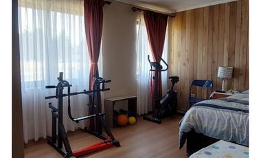 Hauslink Arrienda Casa 4d2b  Frente Colegio Oxford