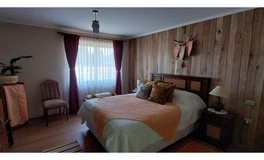 Hauslink Arrienda Casa 4d2b  Frente Colegio Oxford