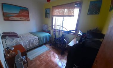 2 Casas Y 2 Departamentos En Horcón, A Pasos De la Playa