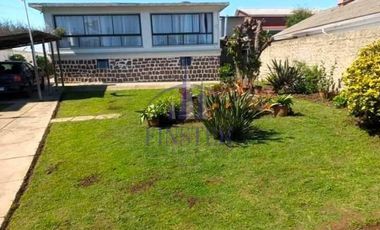 Amplia Casa Sólida Con Estupenda Ubicación En Quintero