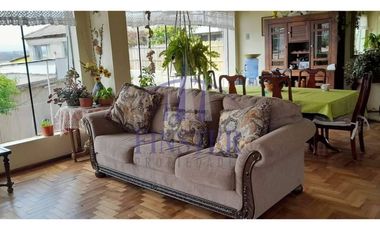 Amplia Casa Sólida Con Estupenda Ubicación En Quintero