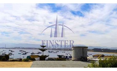 Amplia Casa Sólida Con Estupenda Ubicación En Quintero