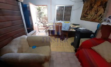 Gran Terreno Con Casa En Villa Las Condes De Loncura