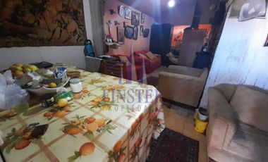 Gran Terreno Con Casa En Villa Las Condes De Loncura