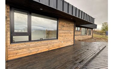 Hauslink Vende Espectacular Casa Nueva 4d3b Quincho, Hot Tub