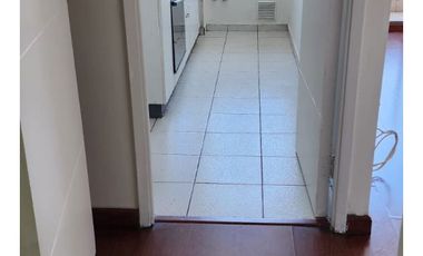 Se Vende Depto De 3 Dormitorios Y 1 Baño En Metro Quinta Nor