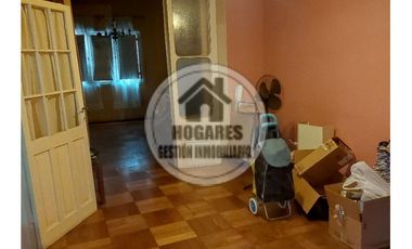 Hogares Vende Amplia Casa De 4d1b - Sector Mercado De Provid