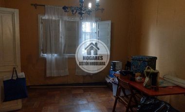 Hogares Vende Amplia Casa De 4d1b - Sector Mercado De Provid