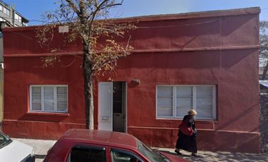 Hogares Vende Amplia Casa De 4d1b - Sector Mercado De Provid