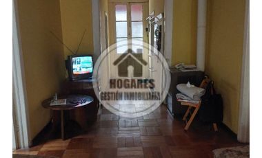 Hogares Vende Amplia Casa De 4d1b - Sector Mercado De Provid