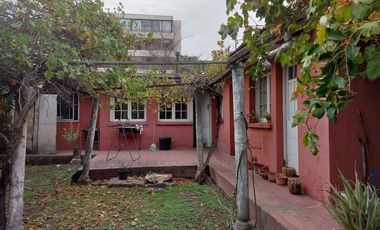 Hogares Vende Amplia Casa De 4d1b - Sector Mercado De Provid