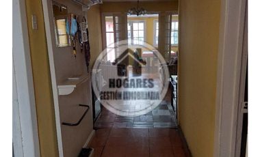 Hogares Vende Amplia Casa De 4d1b - Sector Mercado De Provid