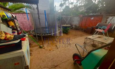 Finster Vende Acogedora Casa En Miraflores Alto, Viña Del Ma