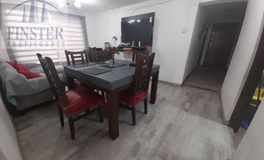 Finster Vende Casa En 275 M2  Terreno La Cisterna, Santiago