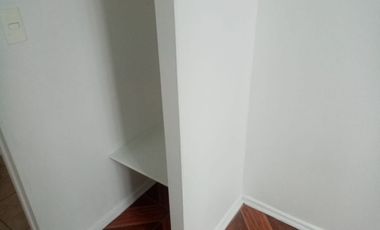 Vende Departamento En La Cisterna - Munizaga & Asociados