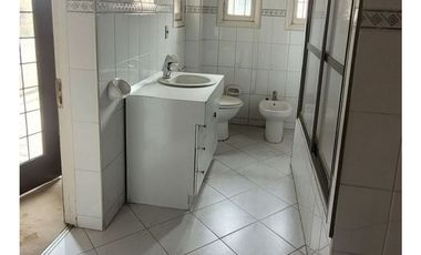 Bustamante Casa Para Universidad O Empresa - Cordillera Nort