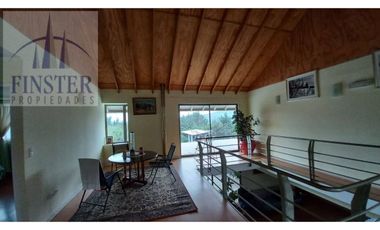 Regalo Exclusiva casa 470 mt2 en 5600 mt2  piscina Melipilla