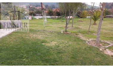 Regalo Exclusiva casa 470 mt2 en 5600 mt2  piscina Melipilla