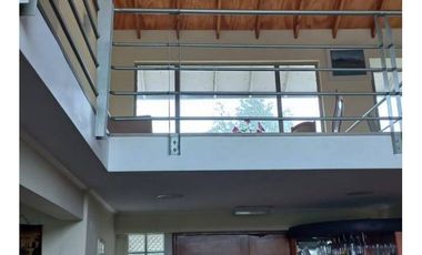 Regalo Exclusiva casa 470 mt2 en 5600 mt2  piscina Melipilla