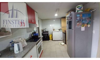 Regalo Exclusiva casa 470 mt2 en 5600 mt2  piscina Melipilla
