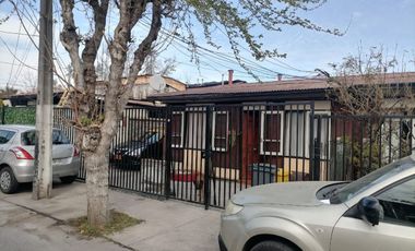Las Condes, Casa Colón Oriente A Metros Mall Los Dominicos -