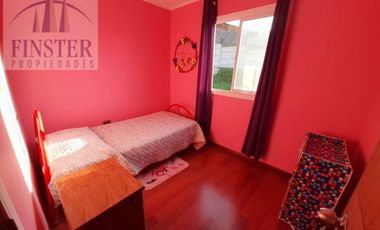 Finster Vende Impecable Casa, Terreno 1100m2 Ritoque Quinter