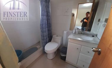 Finster Vende Impecable Casa, Terreno 1100m2 Ritoque Quinter