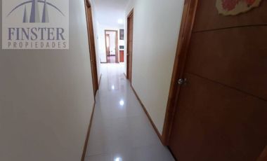 Finster Vende Impecable Casa, Terreno 1100m2 Ritoque Quinter