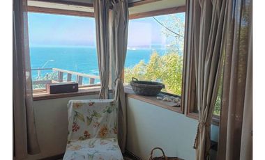 Finster Vende Imponente Vista Al Mar, Bella Casa En Quintero
