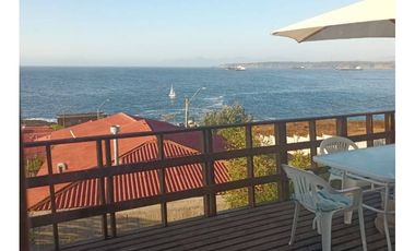 Finster Vende Imponente Vista Al Mar, Bella Casa En Quintero