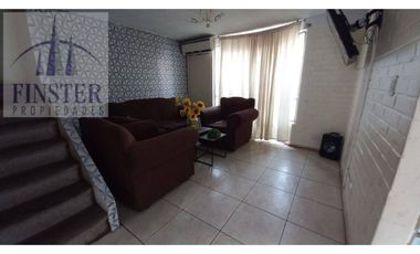Finster Vende Linda Casa En Villa Jardin Oriente Iii Quilicu