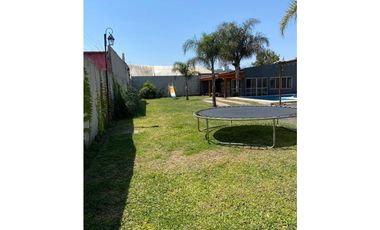 Casa 6 Ambientes, Grandes Comodidades-Oportunidad!! Retasada