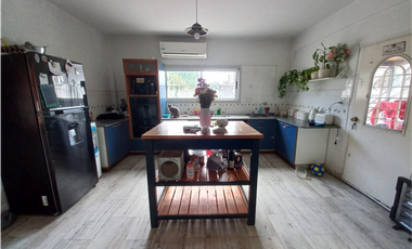 CHALET CALLE ESTOCOLMO