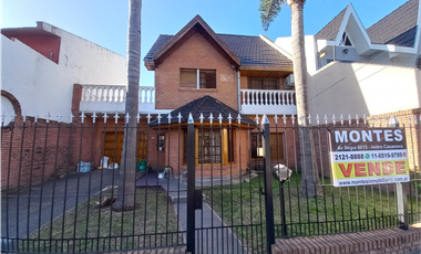 CHALET CALLE ESTOCOLMO