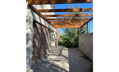 PH A ESTRENAR DE TRES AMBIENTES CON ENTRADA DE VEHICULO