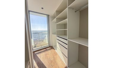 SEMIPISO 4 AMBIENTES FRENTE AL MAR. GUEMES Y LA COSTA.