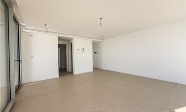 SEMIPISO 4 AMBIENTES FRENTE AL MAR. GUEMES Y LA COSTA.