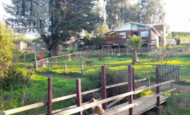 Finster Vende Hermosa Parcela De 25.000 M2 Valle Alegre, Qui