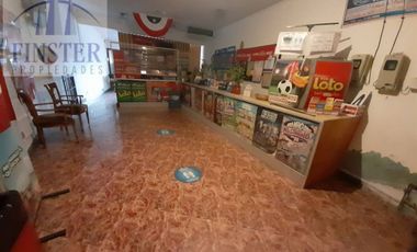 Finster Vende Gran Propiedad Con Locales Comerciales 1217m2