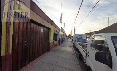Finster Vende Gran Propiedad Con Locales Comerciales 1217m2