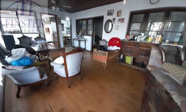 Finster Vende Gran Propiedad Con Locales Comerciales 1217m2