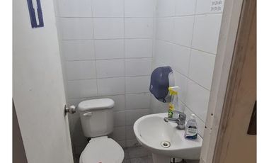 Local Comercial Plena Avenida Recoleta - Inmob. Escocia