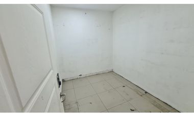 Local Comercial Plena Avenida Recoleta - Inmob. Escocia