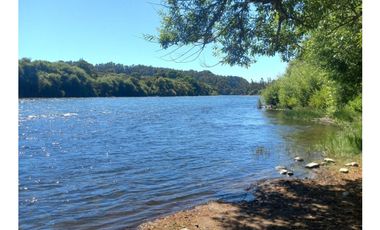 Mh&hauslink Vende; Hermosa Y Atractiva Parcela A Orillas