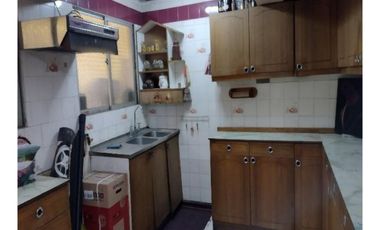 Inversion / Remodelacion / Av. Los Alpes Con Av. Recreo - Hb