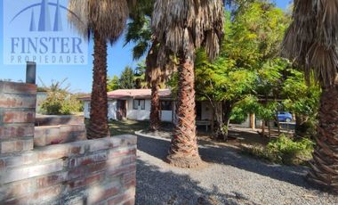 Finster Vende Bella Casa En 1500 M2 Terreno, San Esteban