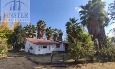 Finster Vende Bella Casa En 1500 M2 Terreno, San Esteban