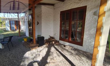 Finster Vende Bella Casa En 1500 M2 Terreno, San Esteban