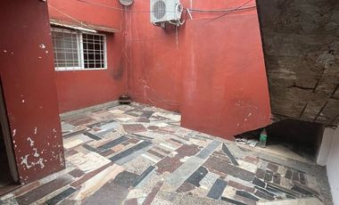 ALQUILER - VILLA MADERO - PH 4 AMBIENTES CON PATIO AL FRENTE - SIN EXPENSAS