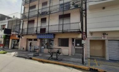 Departamento de 2 ambientes. San Justo centro